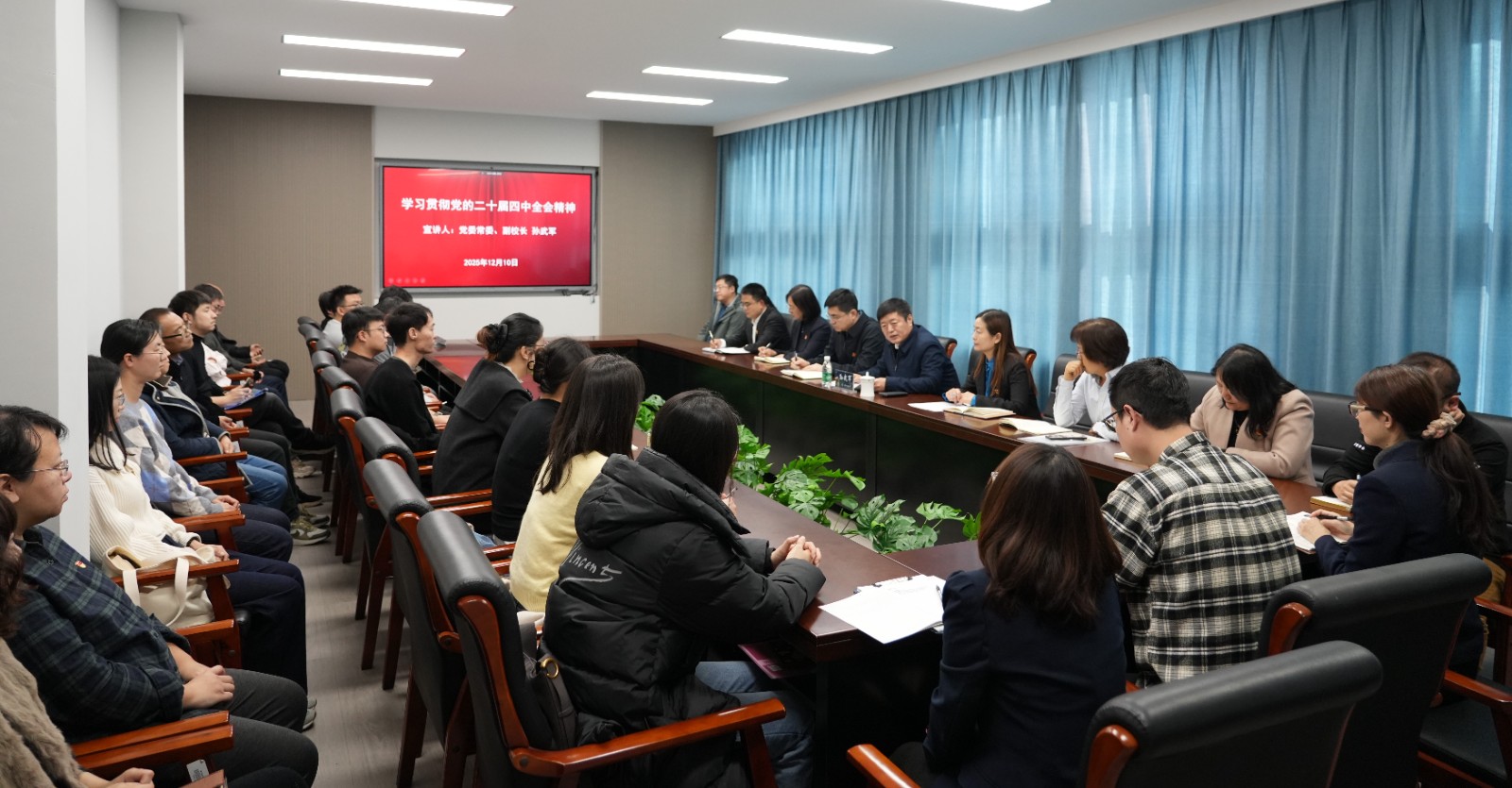 1766107830496243.jpg 1766107830496243.jpg